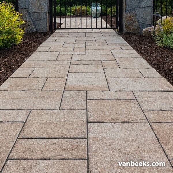 Unilock Beacon Hill Concrete Paver